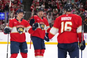 Florida i serieledning i NHL efter 6-5 mot Edmonton