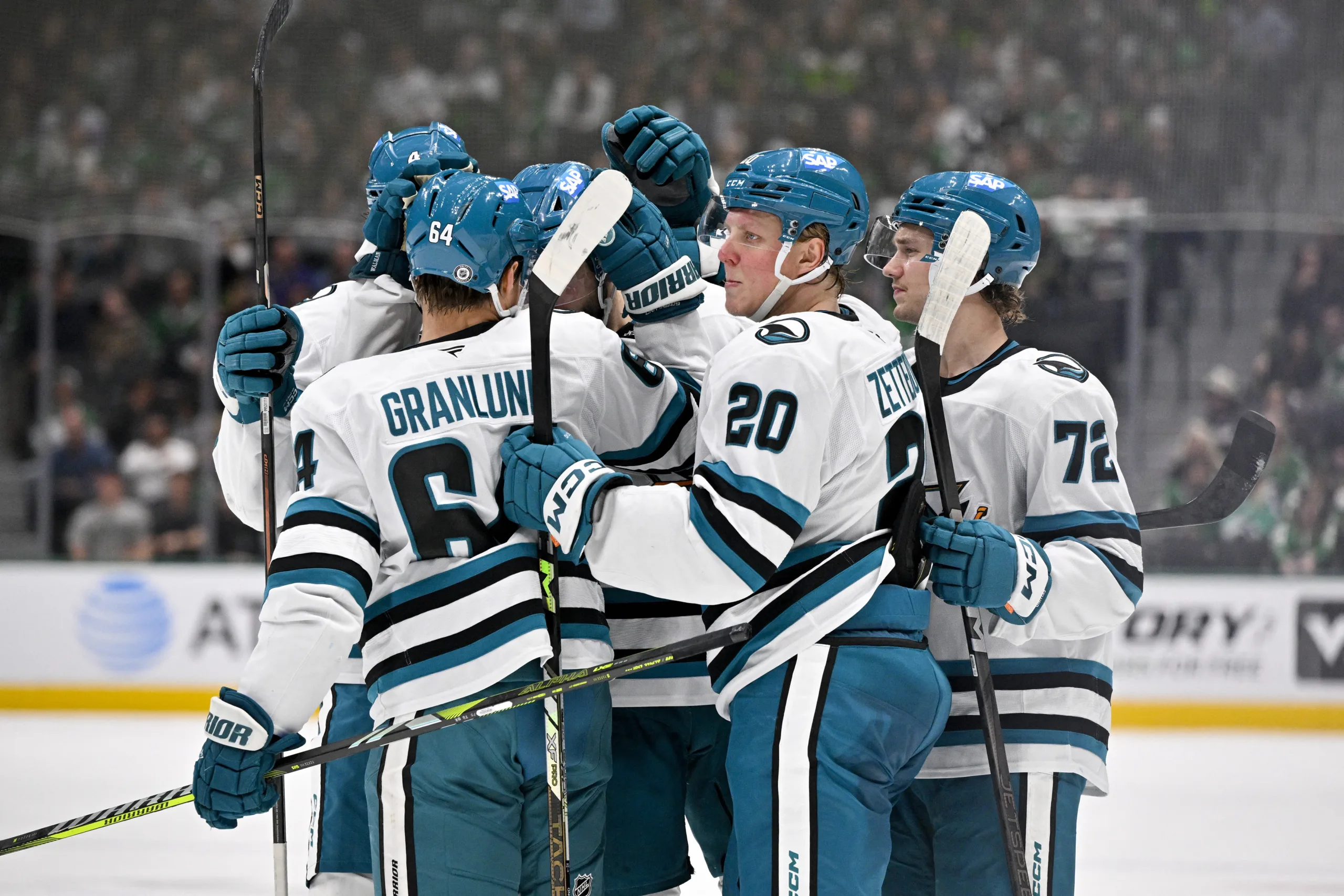 Macklin Celebrini tvåmålsskytt när San Jose vann mot St Louis