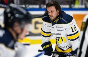 Förre SHL-backen klar för allsvenskt spel