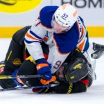 TV: Här får McDavid matchstraff – riskerar avstängning