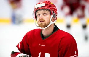 MoDos mardröm: Stjärnan lämnar – för SHL-klubb