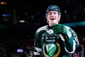 Karlskogas kupp – värvar från Färjestad
