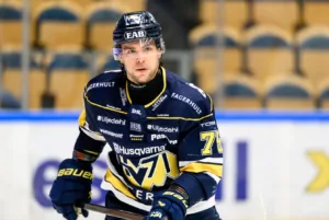 Uppgifter: Forwarden på väg bort från SHL