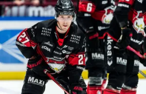 Uppgifter: Dragkamp om SHL-forwarden