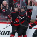 Martinook och Staal heta när Carolina besegrade Detroit