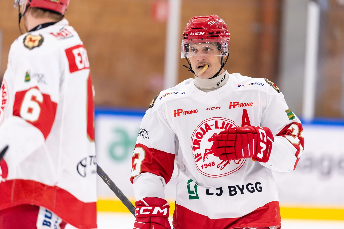 Ikväll gör Daniel "Trucken" Karlsson sin 1000e match i Troja-Ljungbys a-lagströja. Foto: Jonas Ljungdahl/Bildbyrån