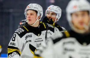 18-åringen får A-lagskontrakt: ”Spännande spelare”
