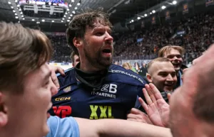 Dick i SHL?: ”Ska förhandla fram något bra ikväll”