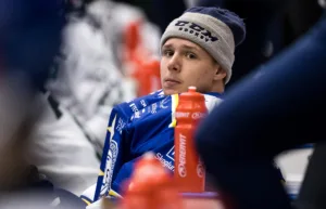 Tuff debut i AHL för svenske målvakten
