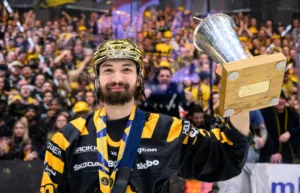 Skellefteås guldforward stannar i KHL