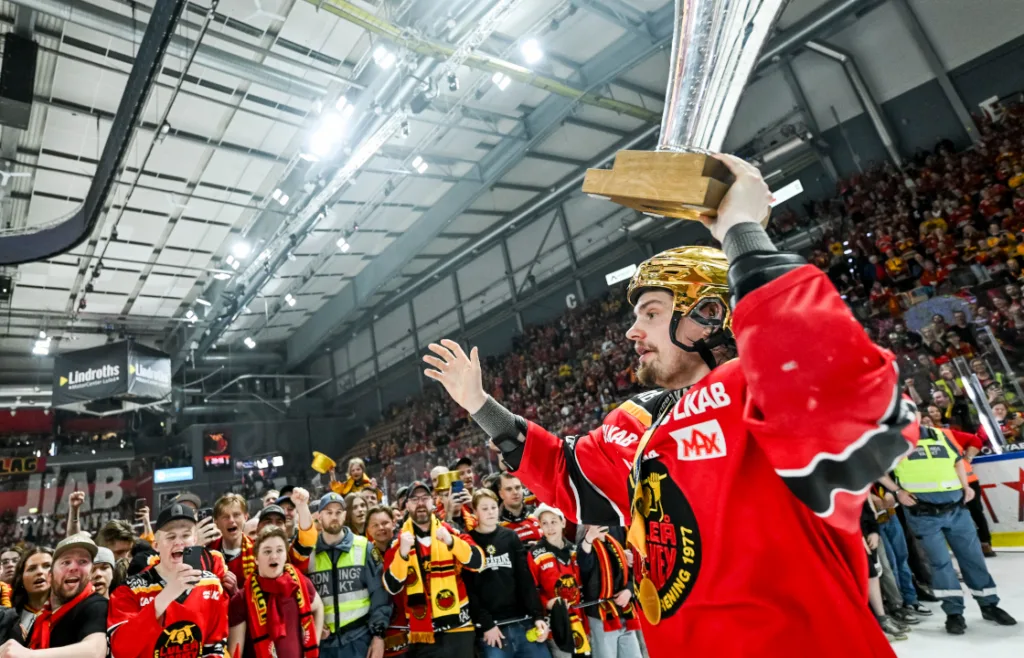 Det blev inget VM-spel med Finland för Markus Nurmi.