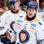 Tackas av – efter flörten: ”Diskuterar mig”