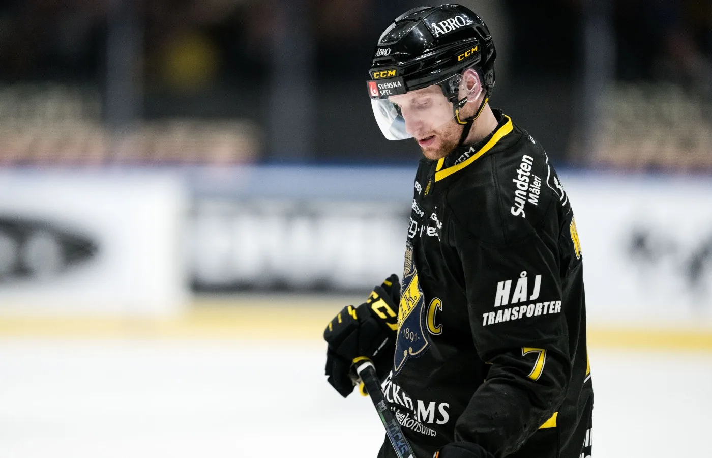 Trotjänarens ovissa framtid – vill bli kvar: ”Sjukt revanschsugen”