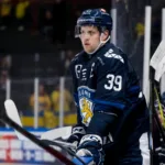 Uppgifter: Mästarna nära meriterad forward