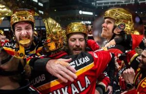 Sex spelare lämnar efter SM-guldet
