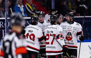 Lämnar som klubbdirektör – efter två månader