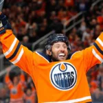 Tidigare supertalangen lägger av efter 1043 NHL-matcher
