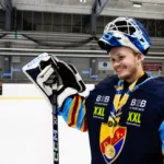 Djurgårdstalangen kliver ner i Hockeyettan