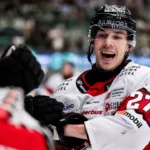 Snuvar rivalen – vinner dragkampen om SHL-forwarden