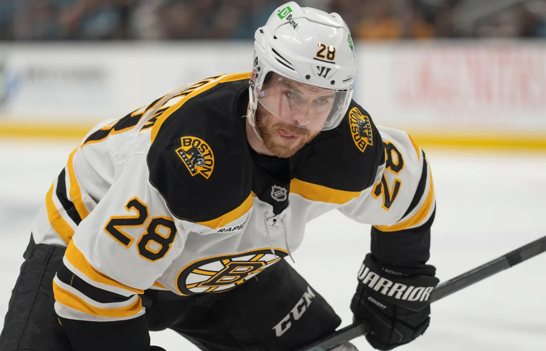 Förlust för Boston – trots Lindholms dubbel