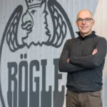 Går minus – men ökar lönebudgeten: ”Planerat arbete”
