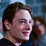 Storlöftet skriver AHL-avtal – närmar sig NHL-spel