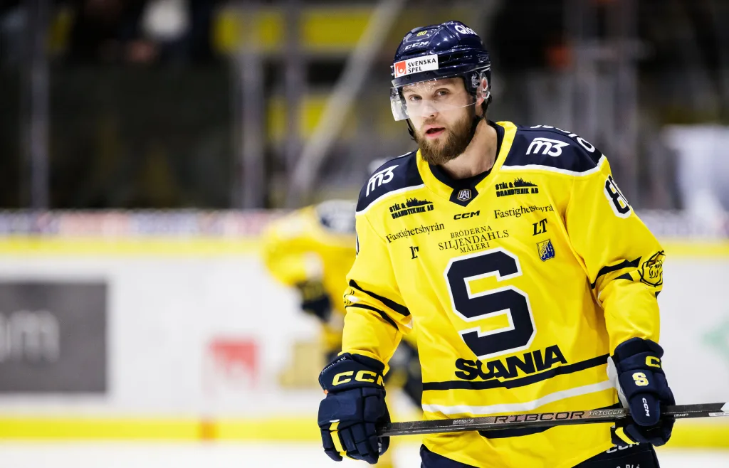 Bryter kontraktet: ”Går skilda vägar”