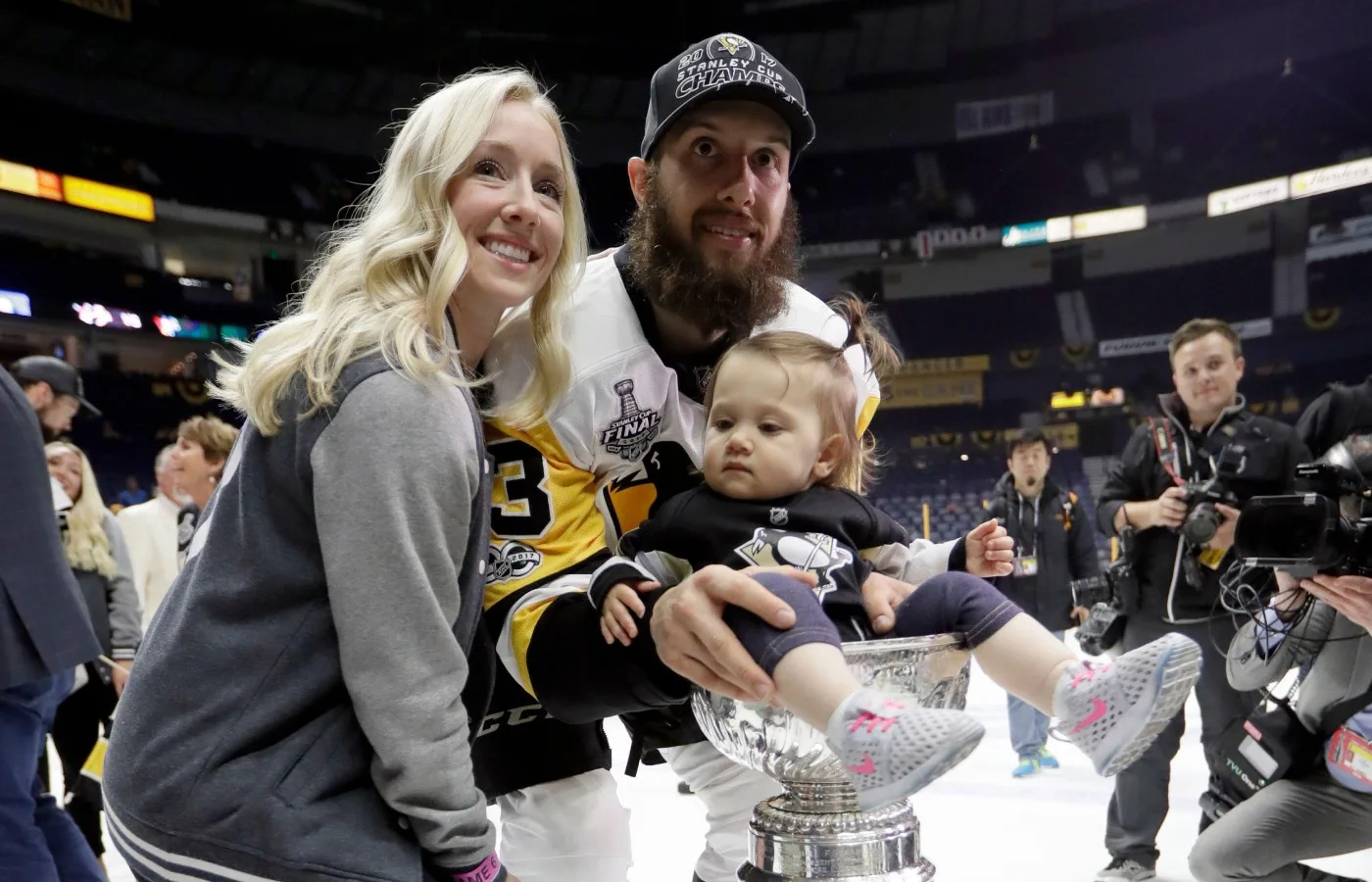 Dubble Stanley Cup-mästaren slutar – får NHL-jobb