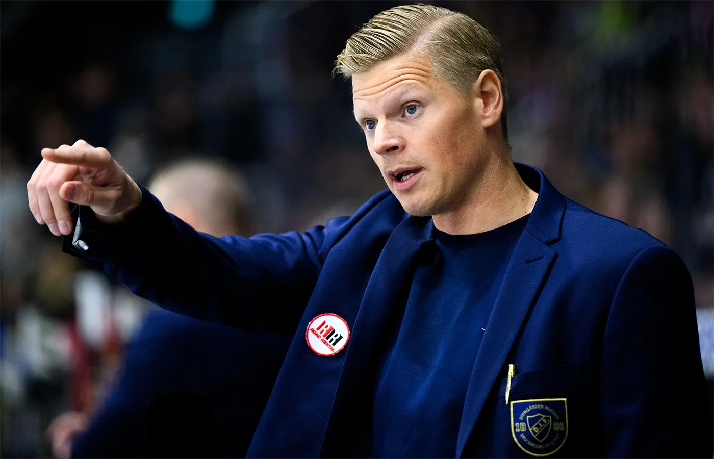 ”Försvarschefen” förlänger med Djurgården