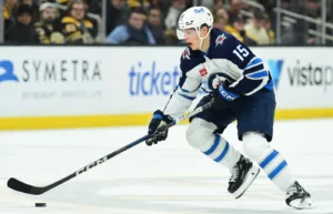 Tidigare storlöftet lämnar NHL för Europa