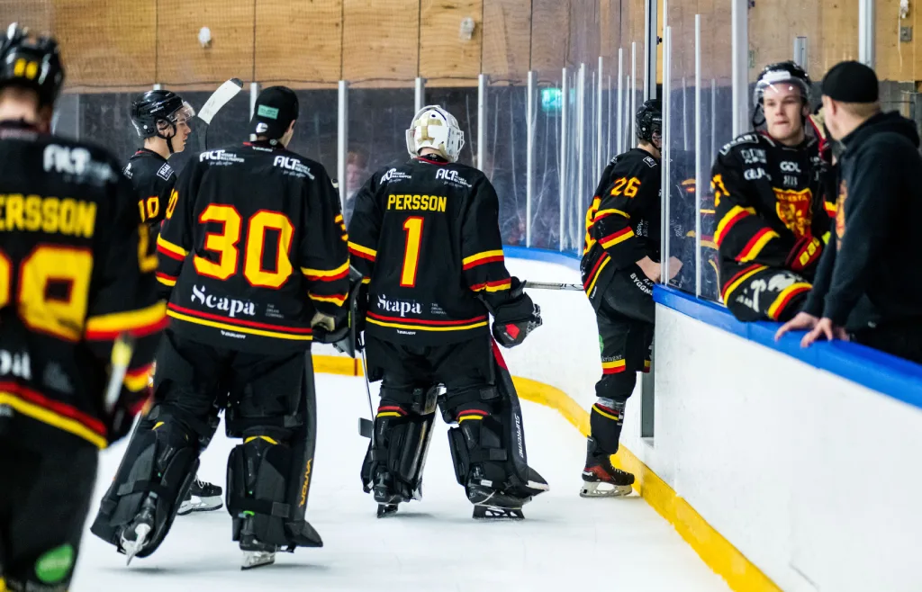Två Hockeyettan-klubbar nekas elitlicens