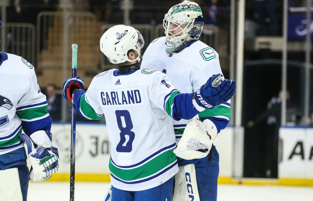 Blir fjärde bäst betalda målvakten i NHL