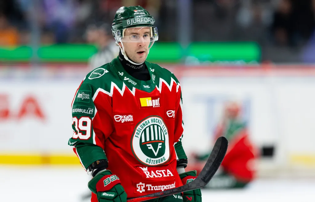 Lämnade Frölunda – där hamnar VM-forwarden