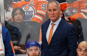 Paul Coffey får lämna Edmonton Oilers bänk