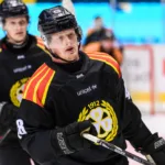 Återvänder till Sverige – klar för spel i Hockeyallsvenskan