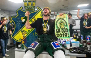 AIK värvar svensk mästare: ”Börjar bli till åren”