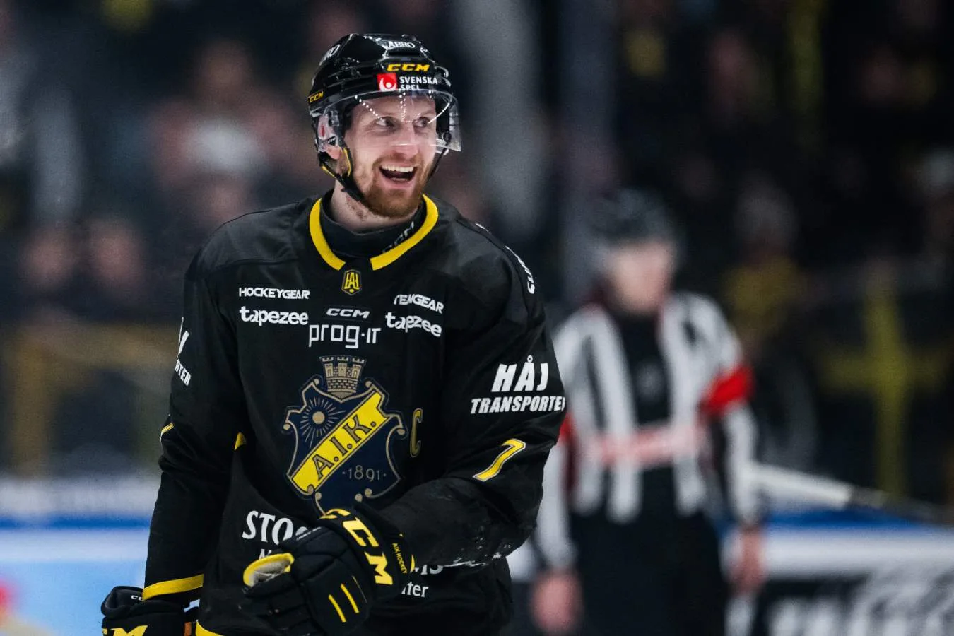 Lagkaptenen väntar på att AIK ska ringa: ”Blir ledsen”