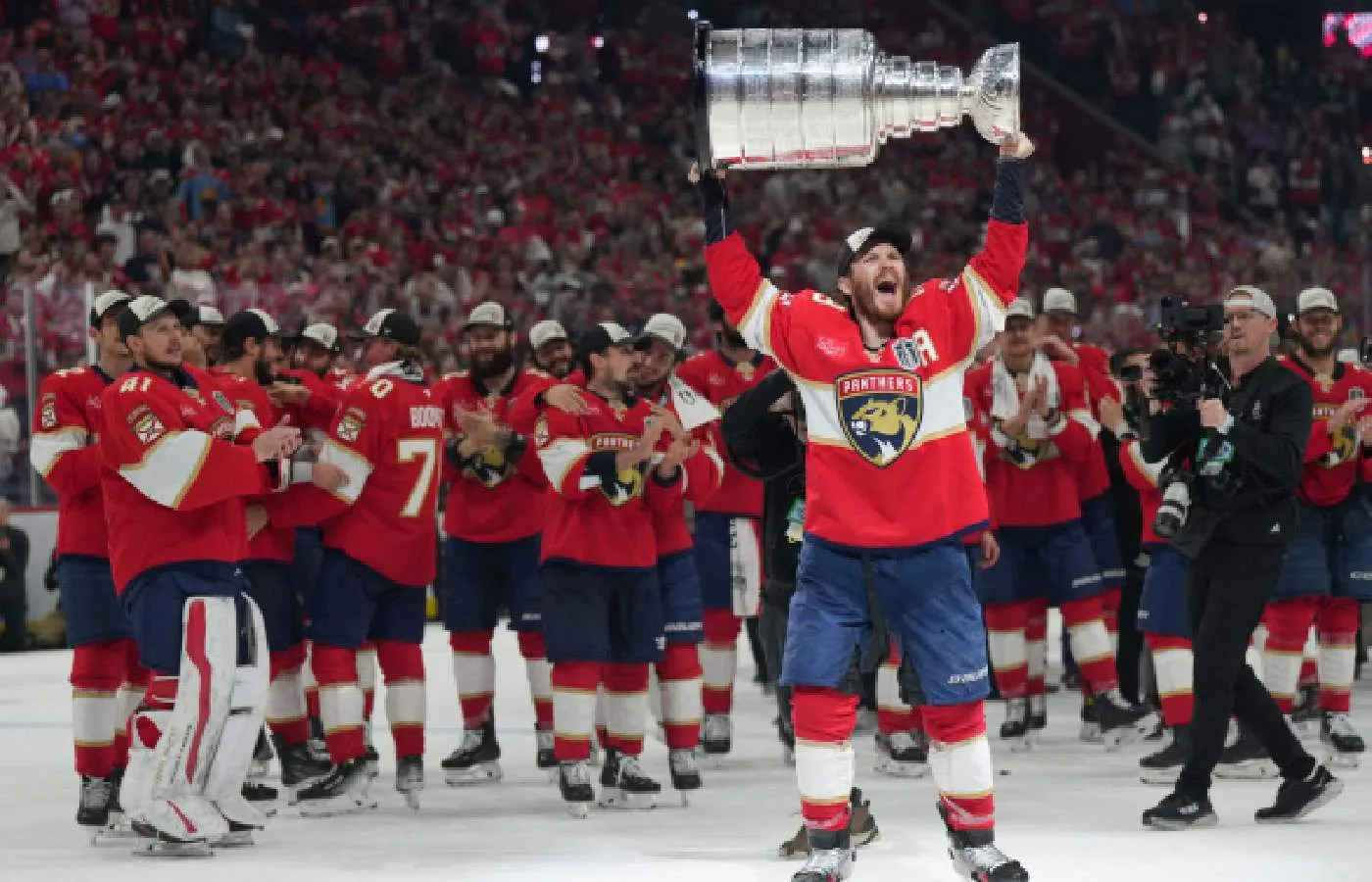 Superstjärnan skadad – blir borta hela året ut