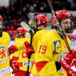 Match i TV-pucken avbröts efter allvarlig skada