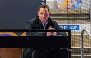 Buffalo Sabres-coach gripen för rattfylla – hade tre barn i bilen