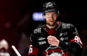 Missar SHL-premiären – ska bli pappa