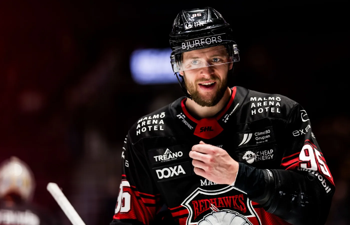 Missar SHL-premiären – ska bli pappa