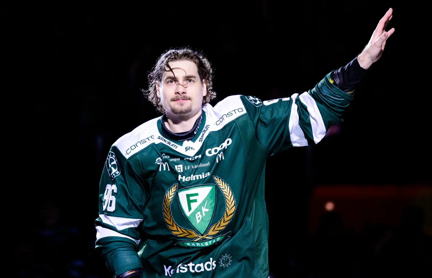 JUST NU: Edmonton bryter med Tomásek