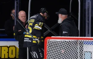 Nyckelbacken får matchstraff – i debuten