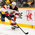 Uppgifter: Devils i låsta förhandlingar med unga talangen