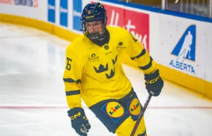 Viggo Björck gör SHL-debut i premiären