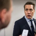 Beskedet: Hallam lämnar Tre Kronor