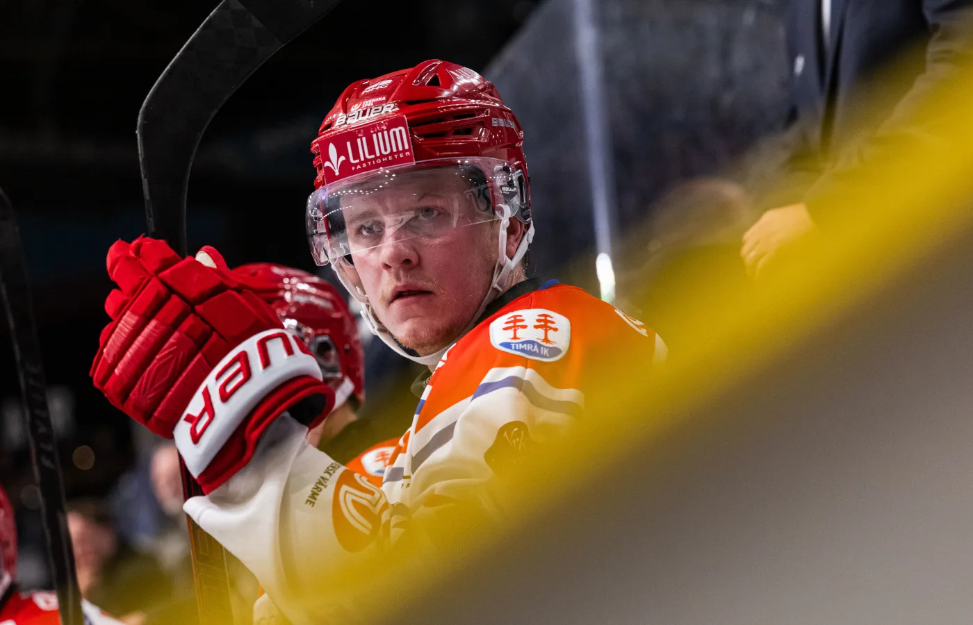 Uppgifter: SHL-backen jagas av konkurrent