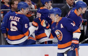 Bo Horvat tremålskytt i Islanders seger mot Edmonton