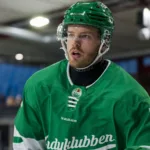 Backen tillbaka från skada – gör säsongsdebut för Rögle